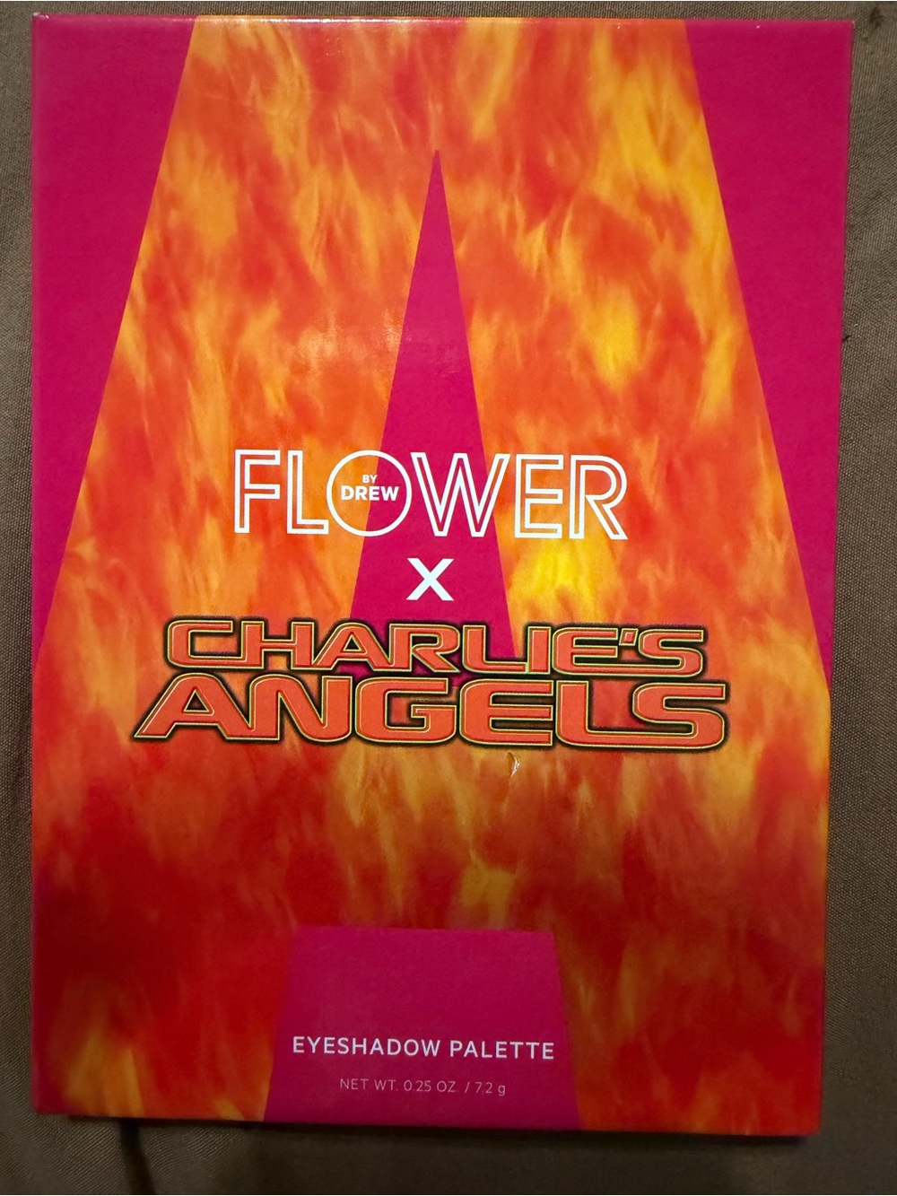 Buy now price Flowerx Charlie's Angels Eyeshadow Palette 8 shades shimmer